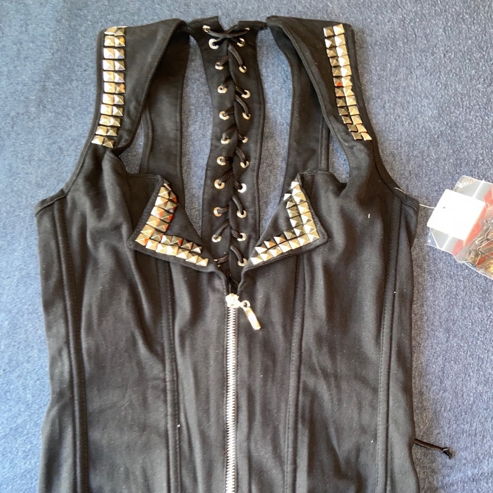 FREDERICKS OF HOLLYWOOD ZIP UP CORSET